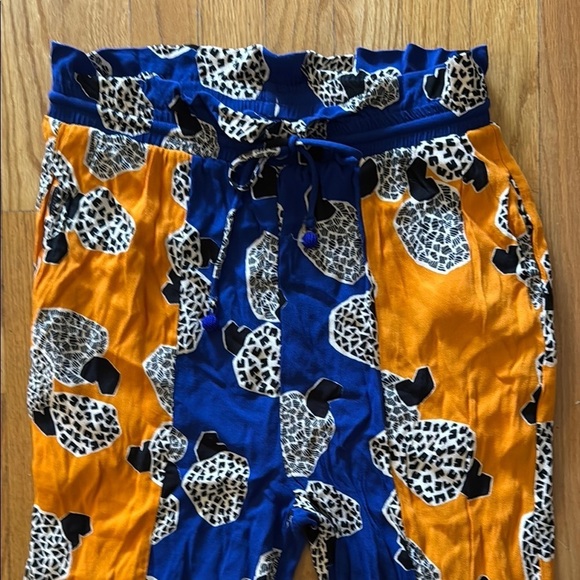Farm Rio sz M leopard Pants in Blue and Orange - Picture 7 of 9